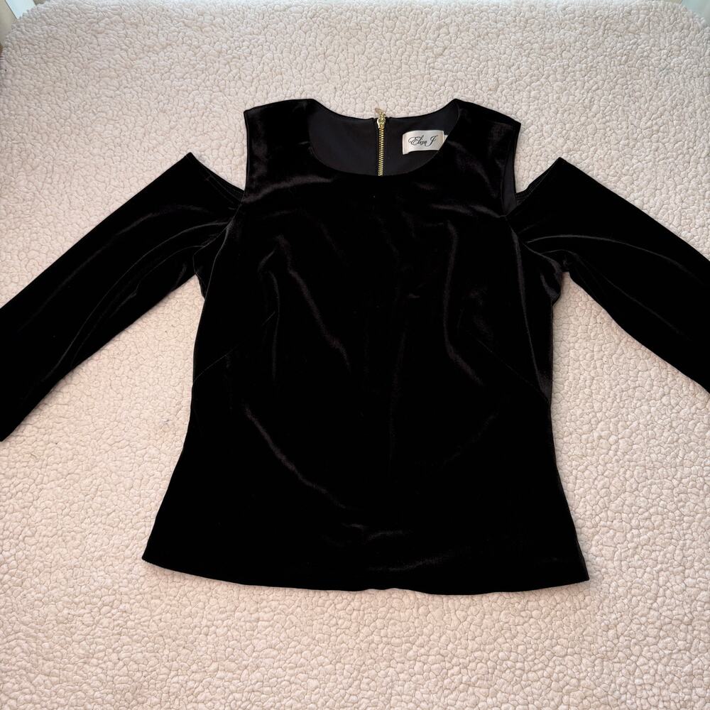 Eliza J Black Velour Cold Shoulder Gold Zip Back Fitted Blouse 6
